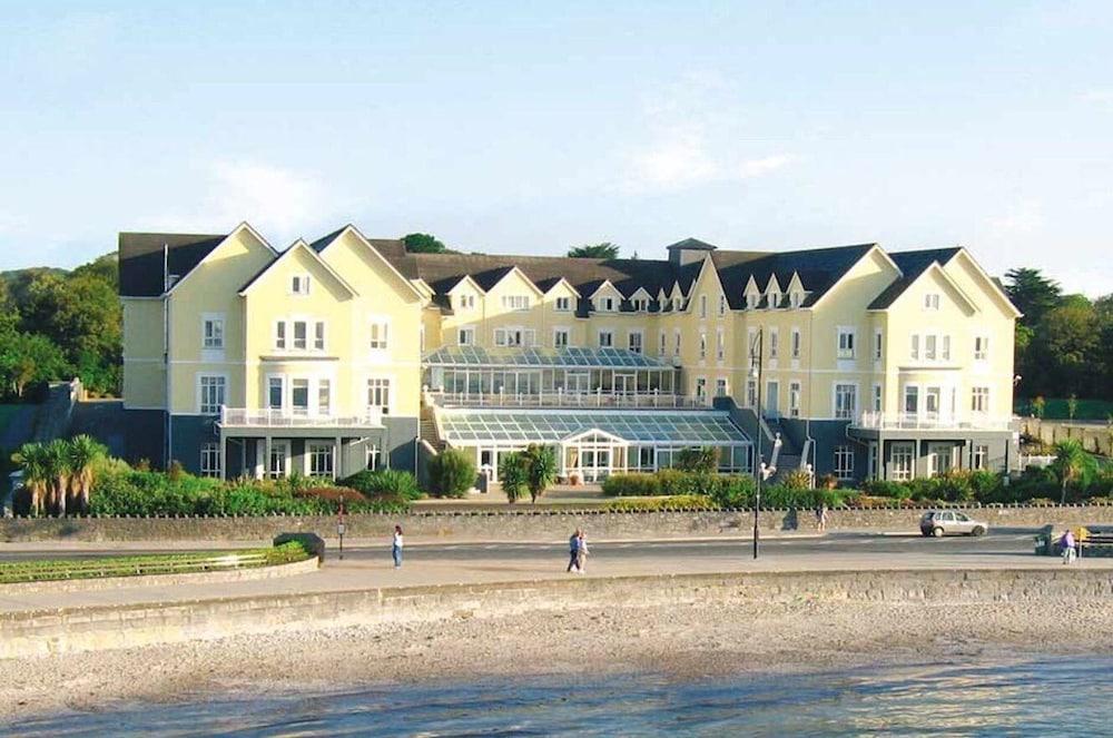 Galway Bay Hotel Conference & Leisure Centre Exterior photo